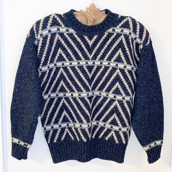 VINTAGE 90s Sweater - Picture 1 of 7